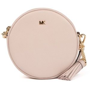 *S.A.L.E* Michael Kors Crossbody Bag